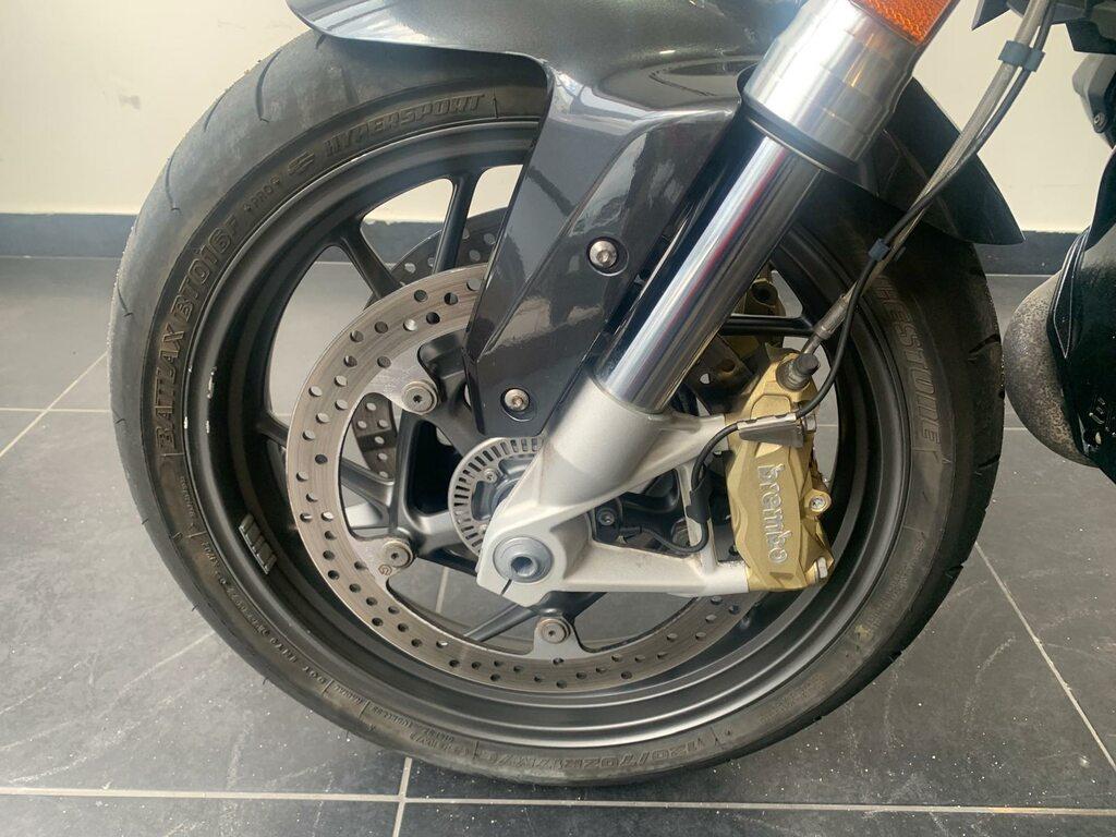 R 1200 R