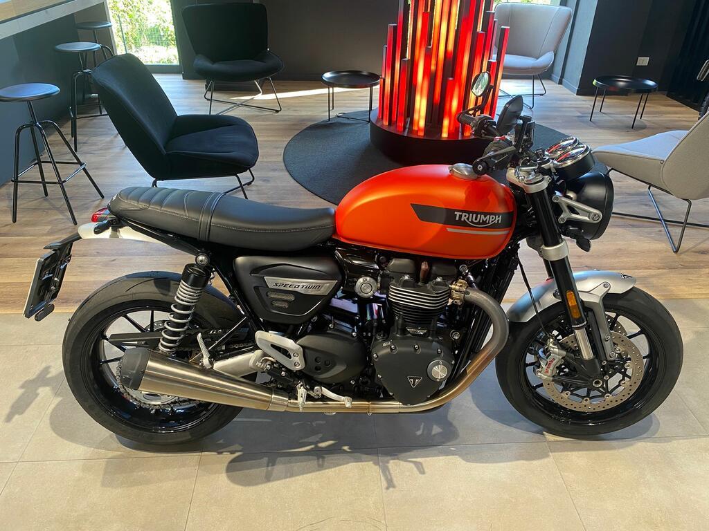 SPEED TWIN 1200