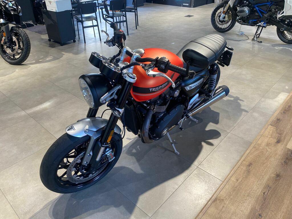 SPEED TWIN 1200
