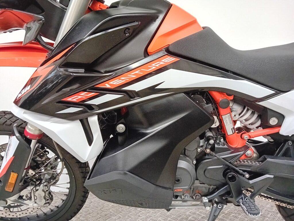 890 ADVENTURE