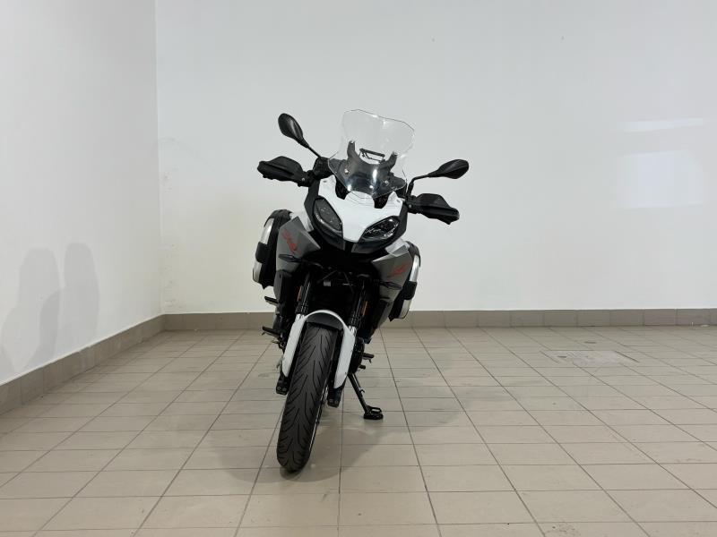 F 900 XR