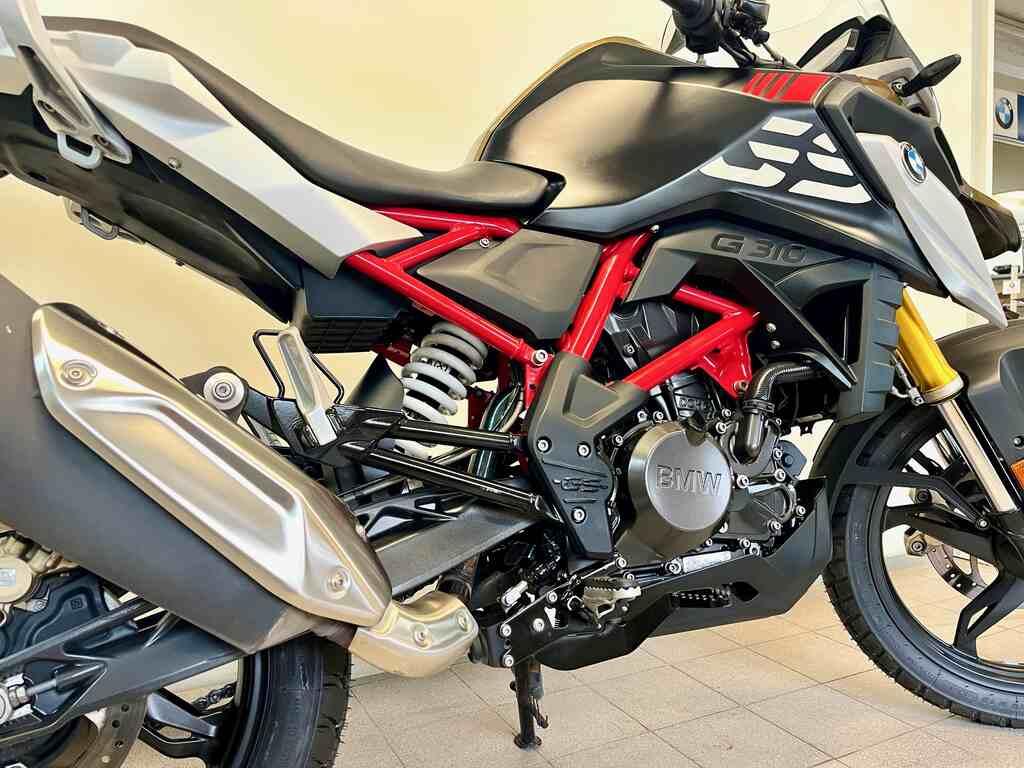 G 310 GS