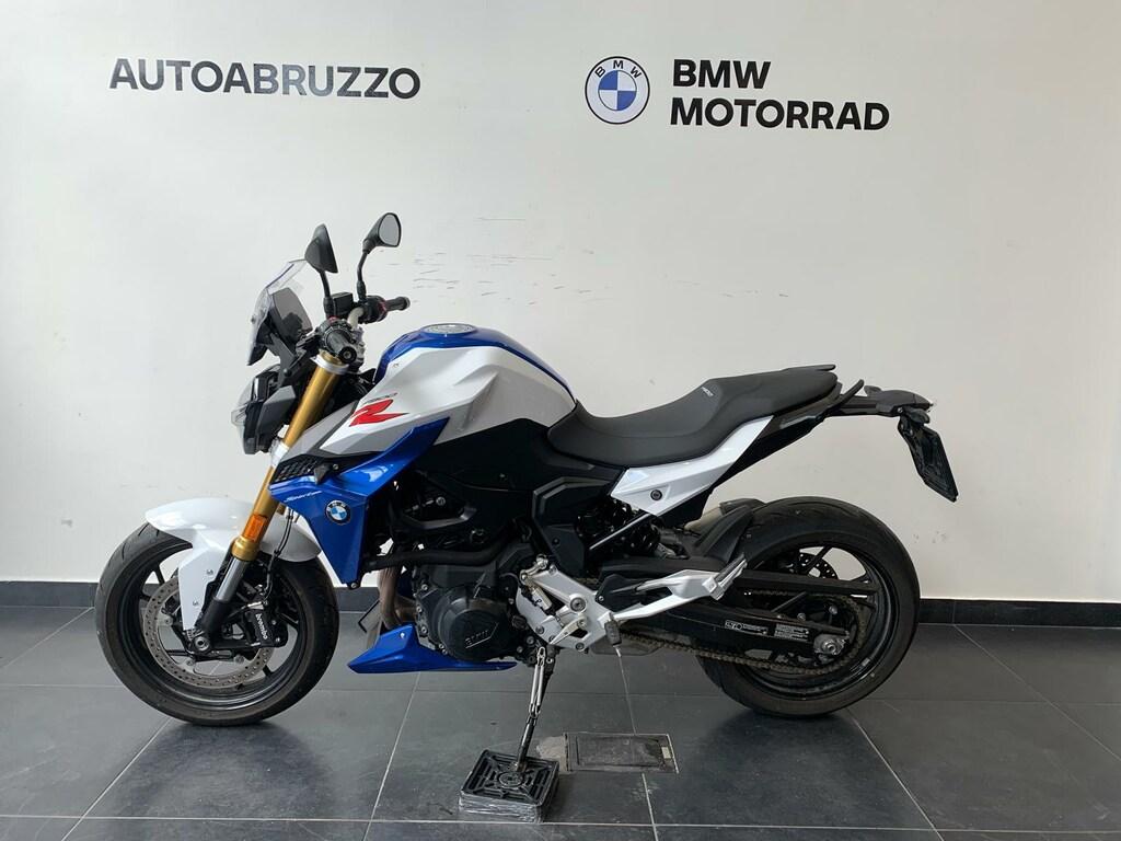 F 900 R