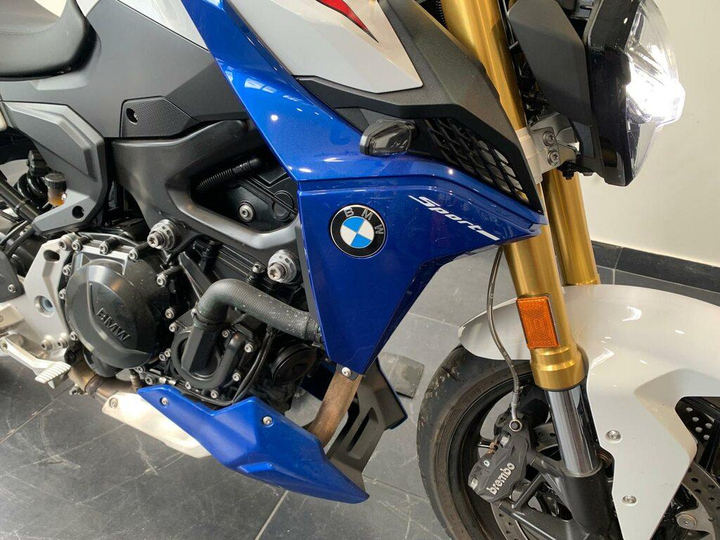 F 900 R