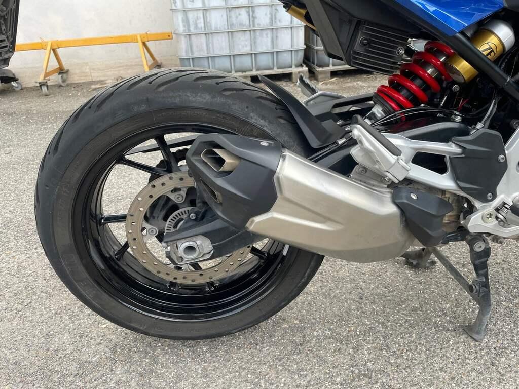 F 900 XR