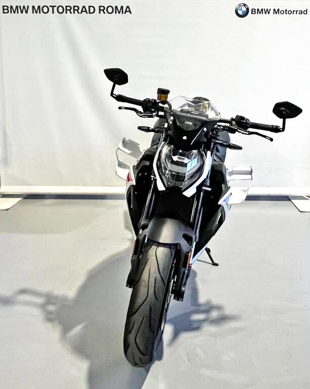 M 1000 R