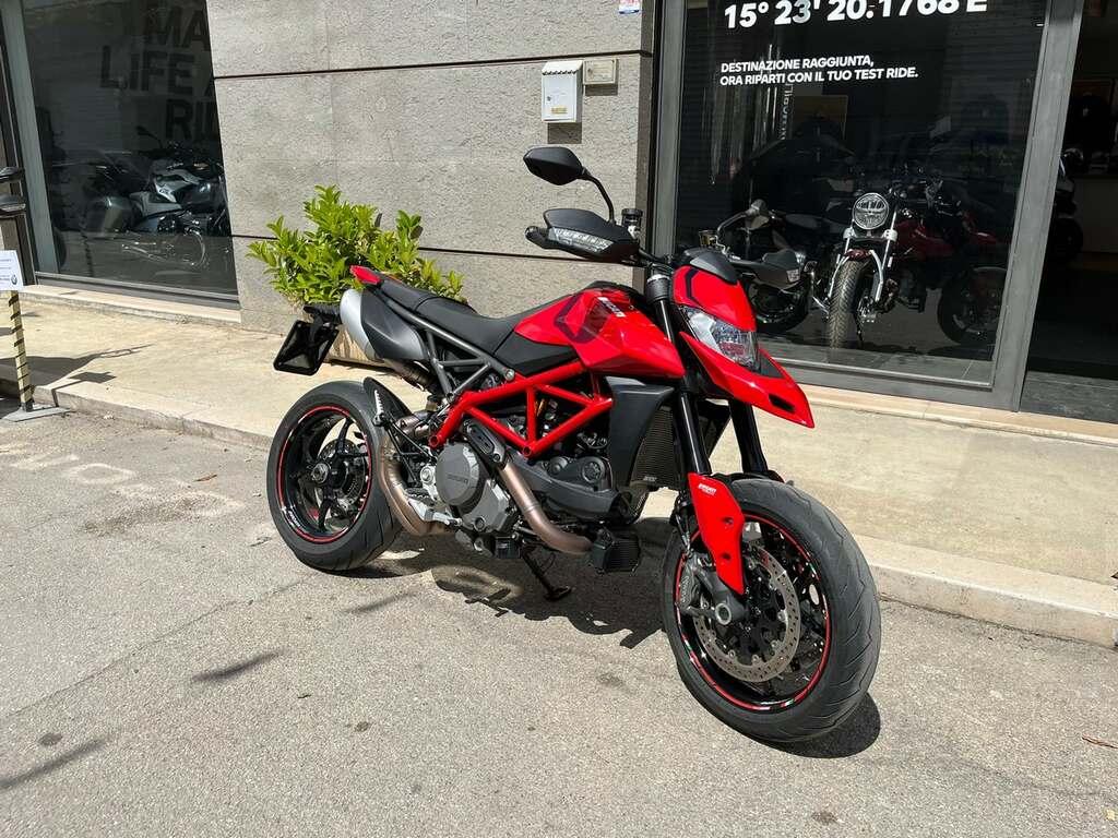 HYPERMOTARD 950