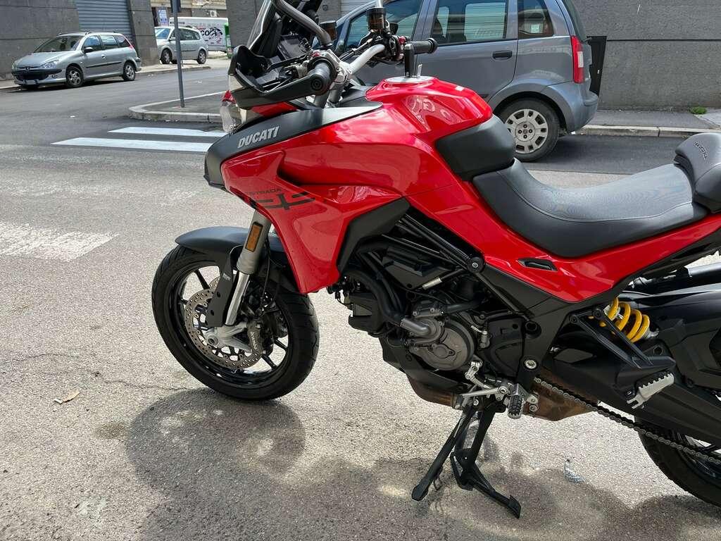 MULTISTRADA V2