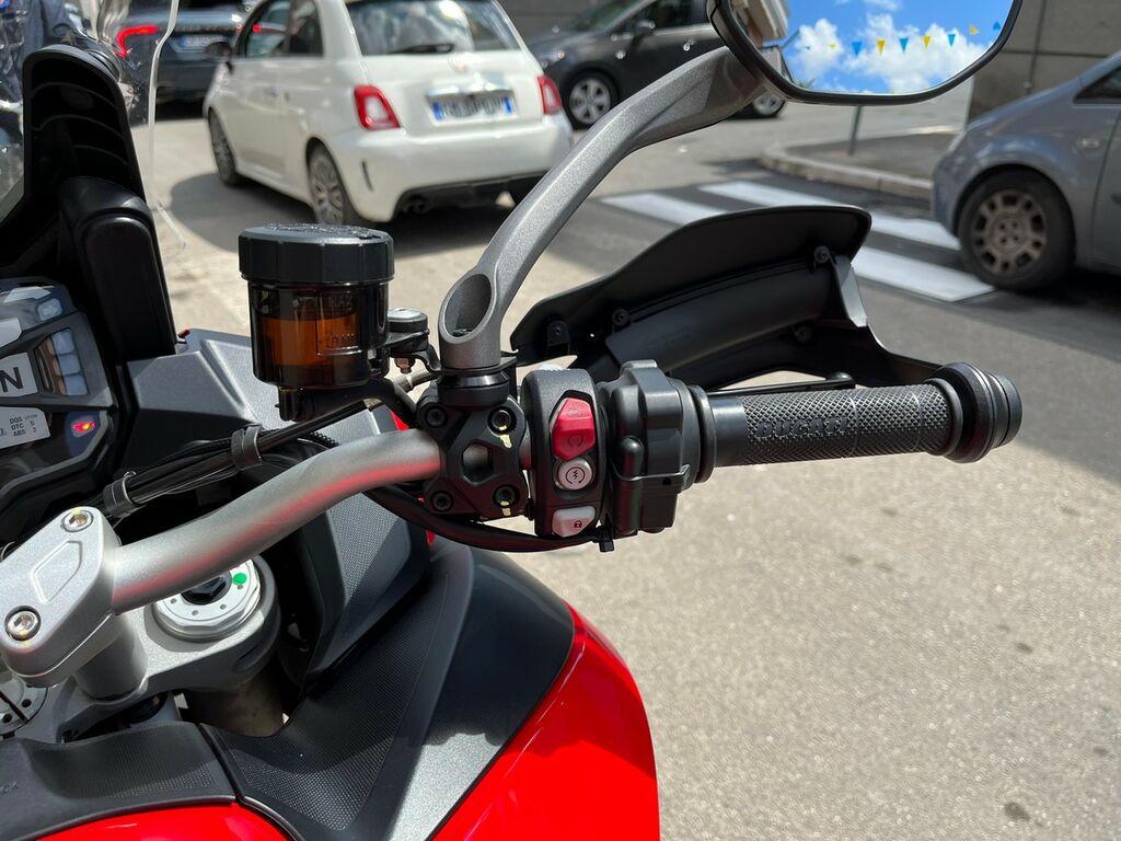 MULTISTRADA V2