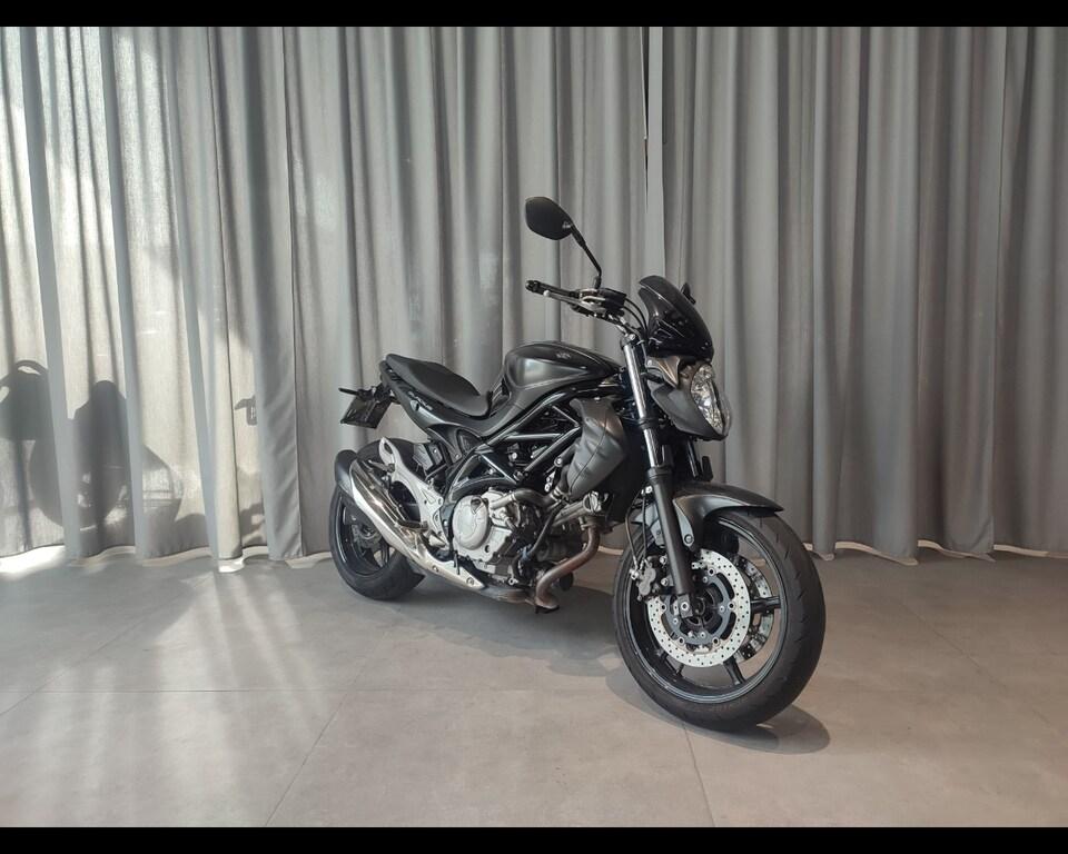 GLADIUS 650