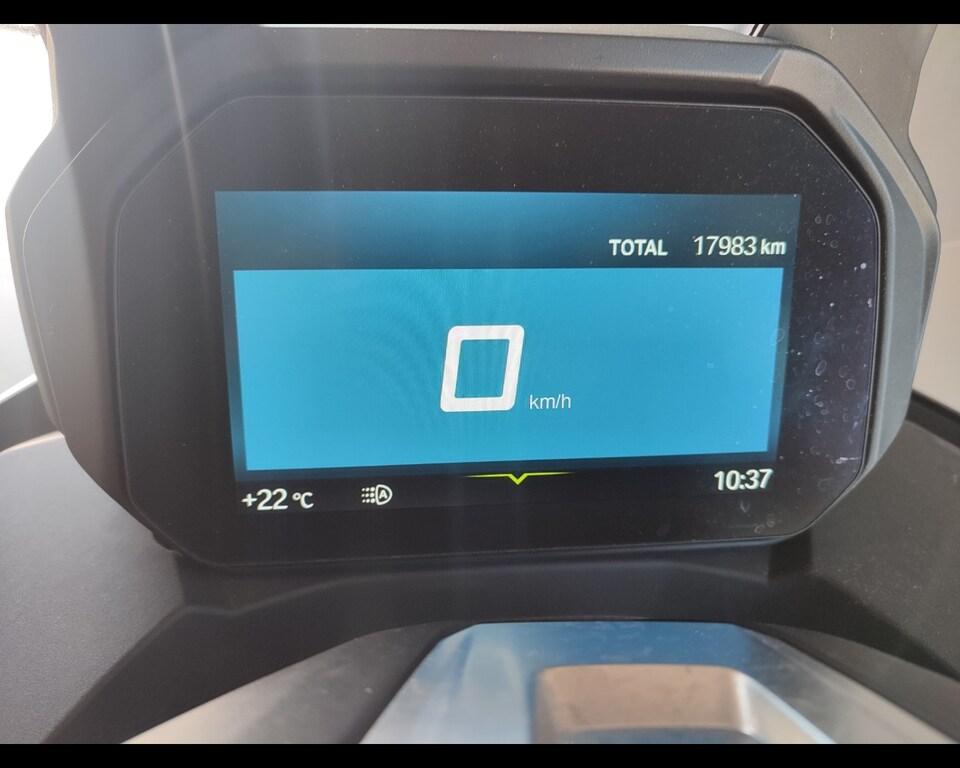 C 400 GT