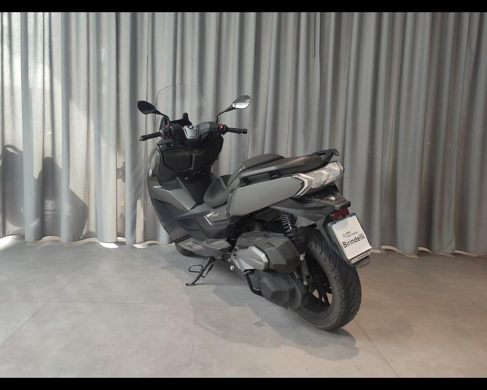 C 400 GT