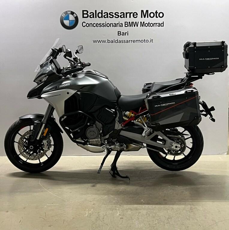 MULTISTRADA V4