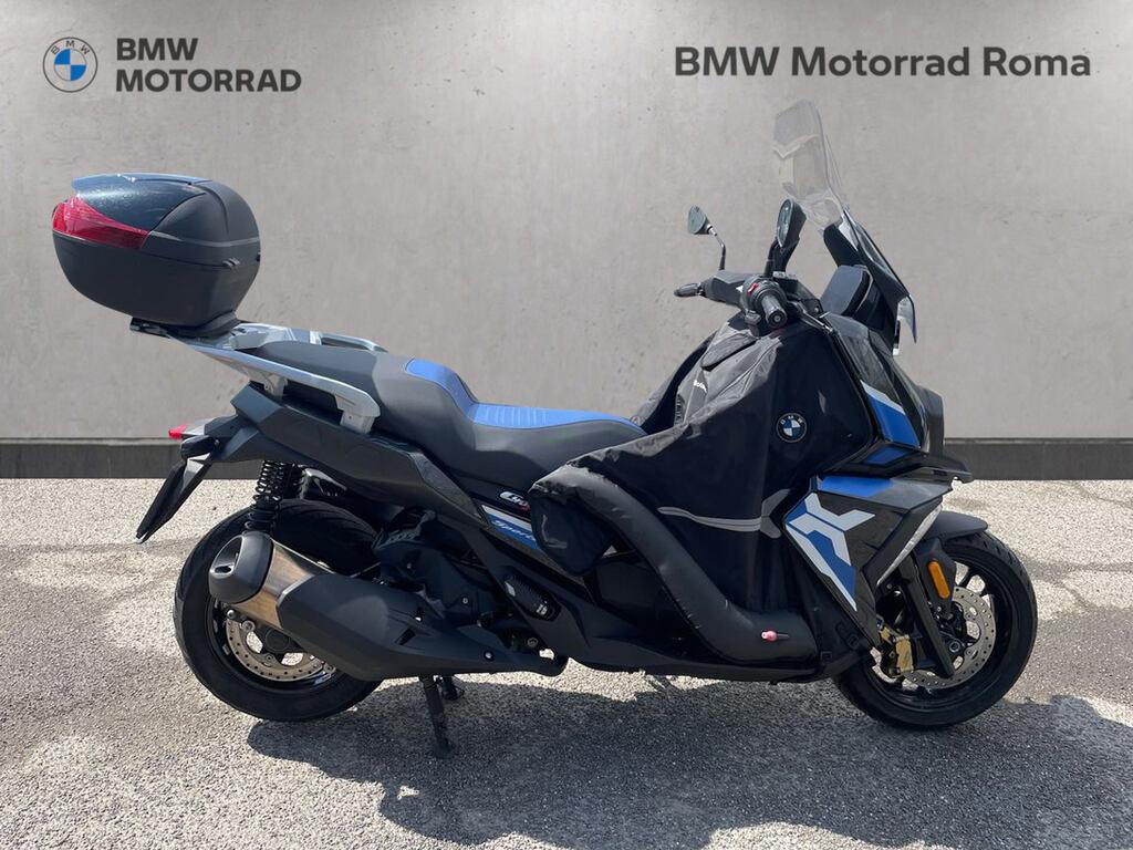 C 400 X