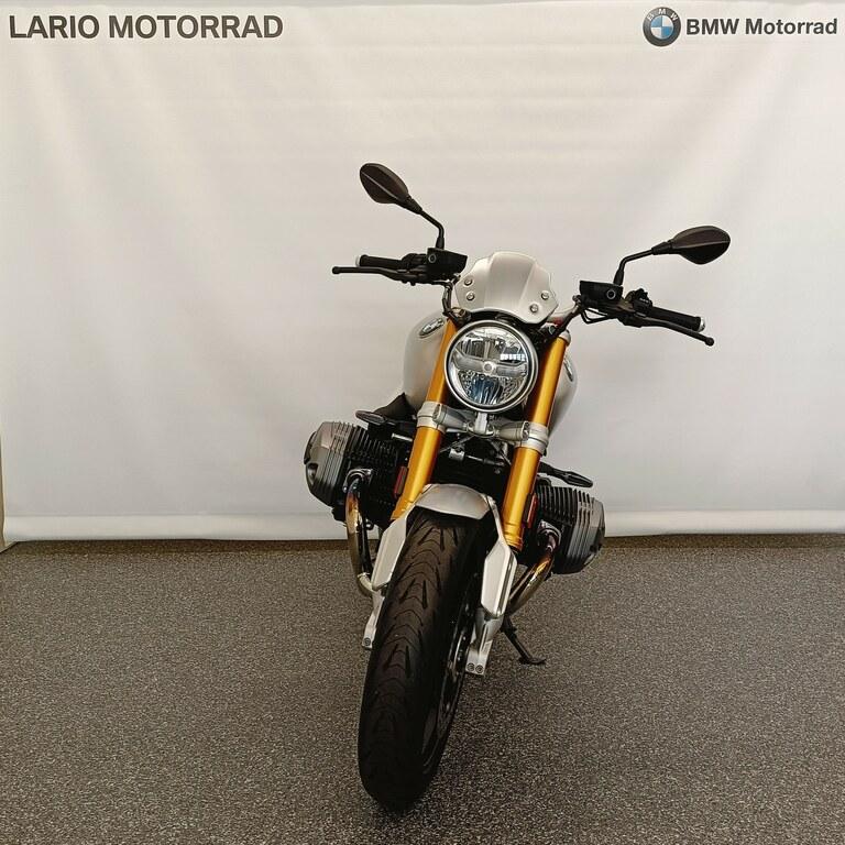 R 1200