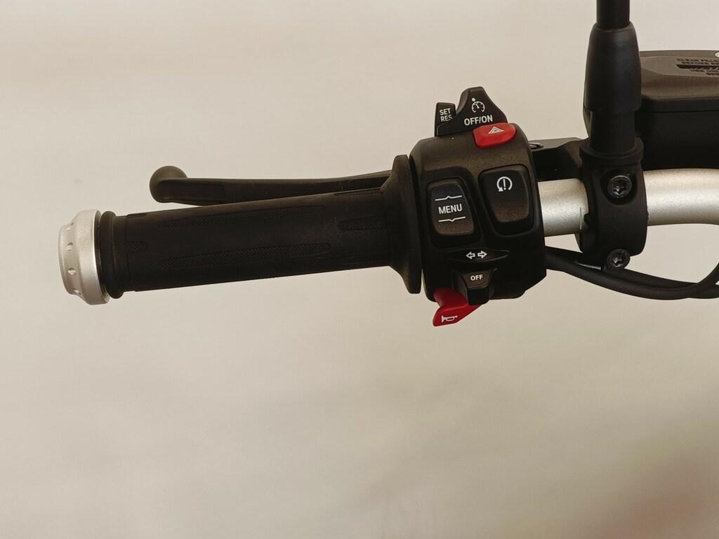 R 1200