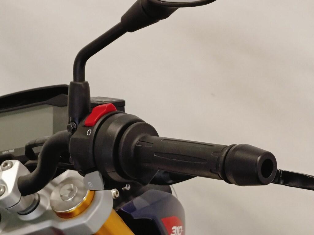 G 310 R
