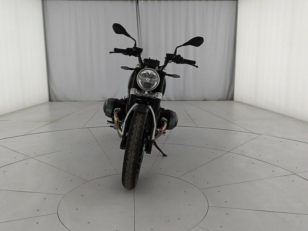 R 12