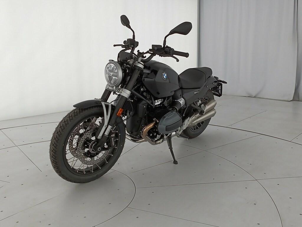 R 12