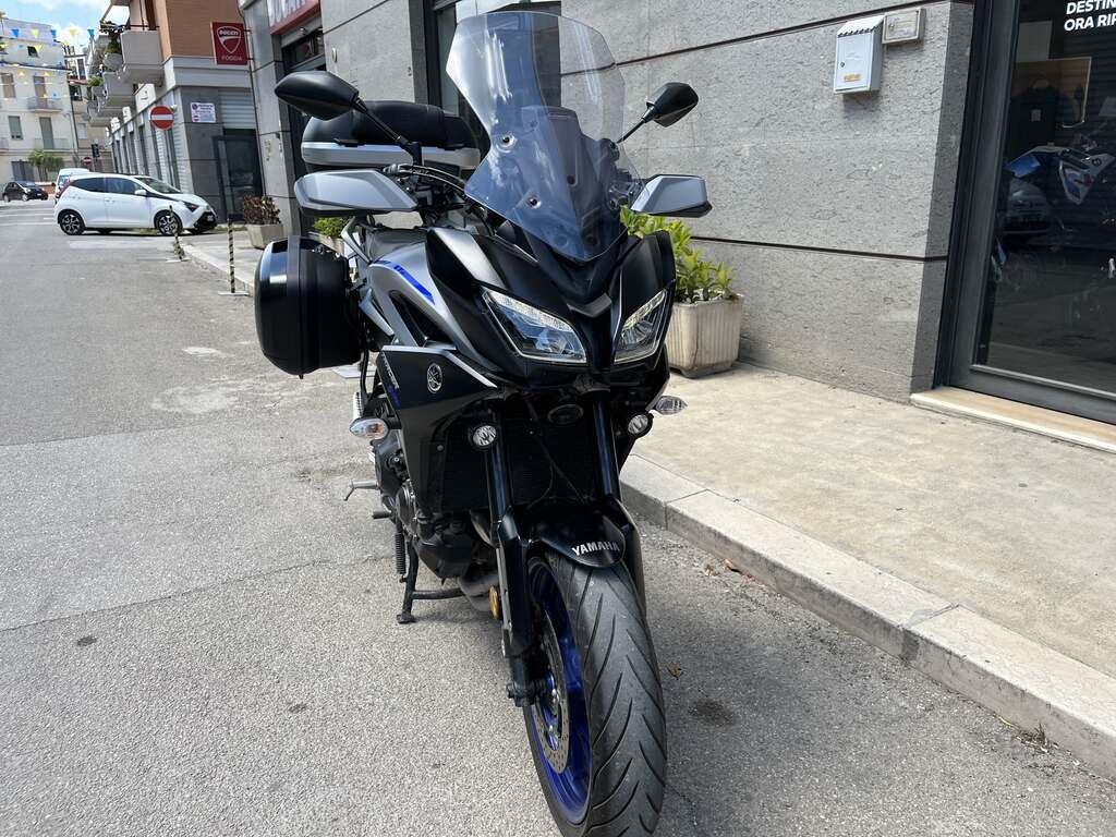 TRACER 900