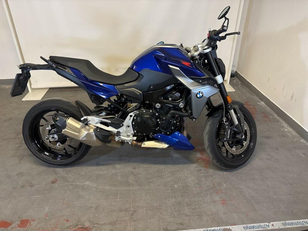 F 900 R