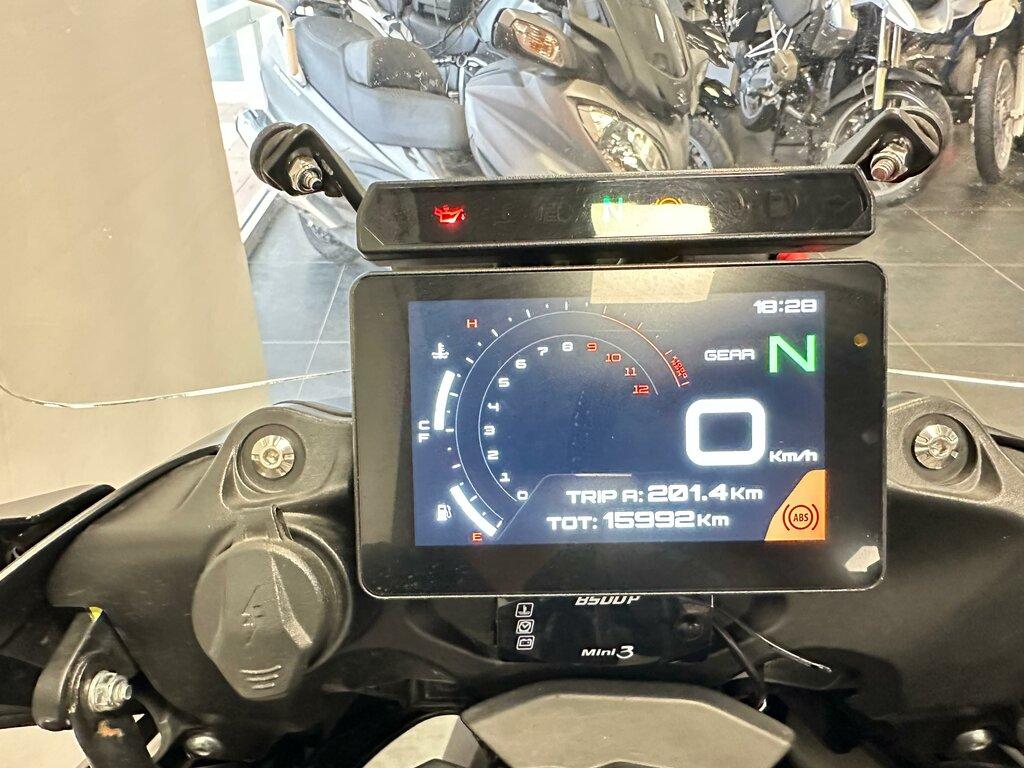 TRK 702
