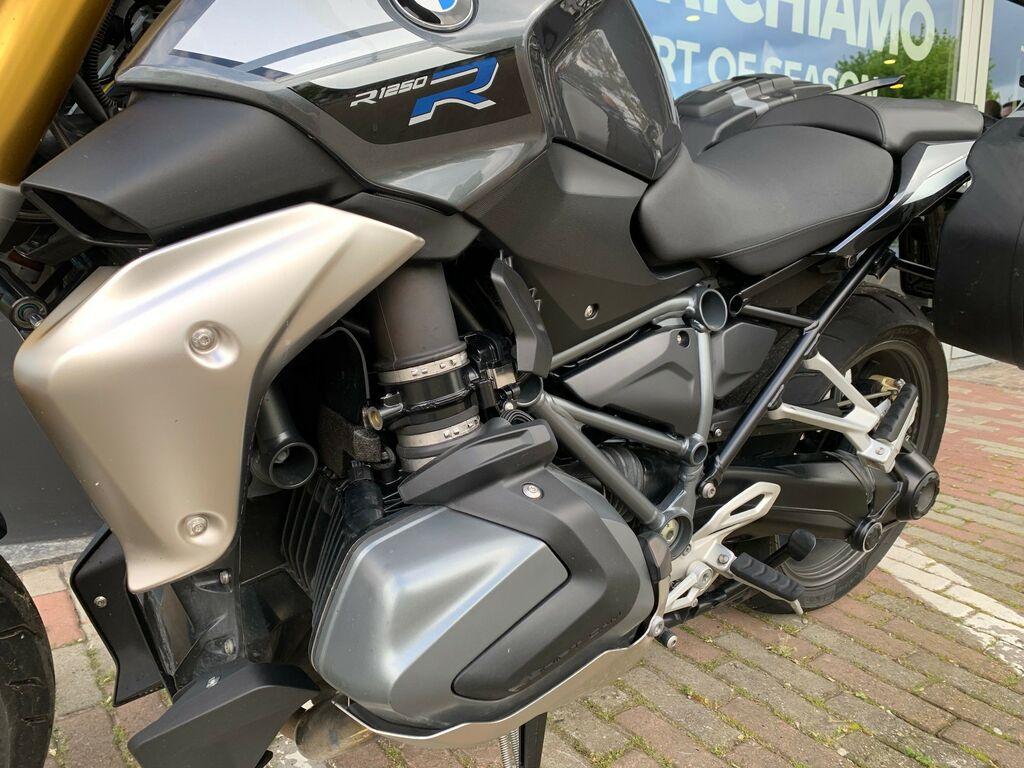 R 1250 R