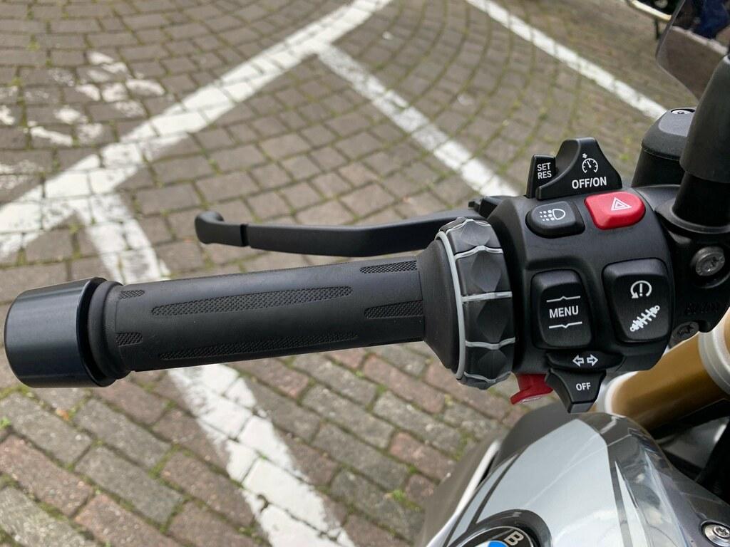 R 1250 R