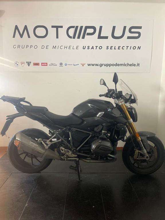R 1200 R