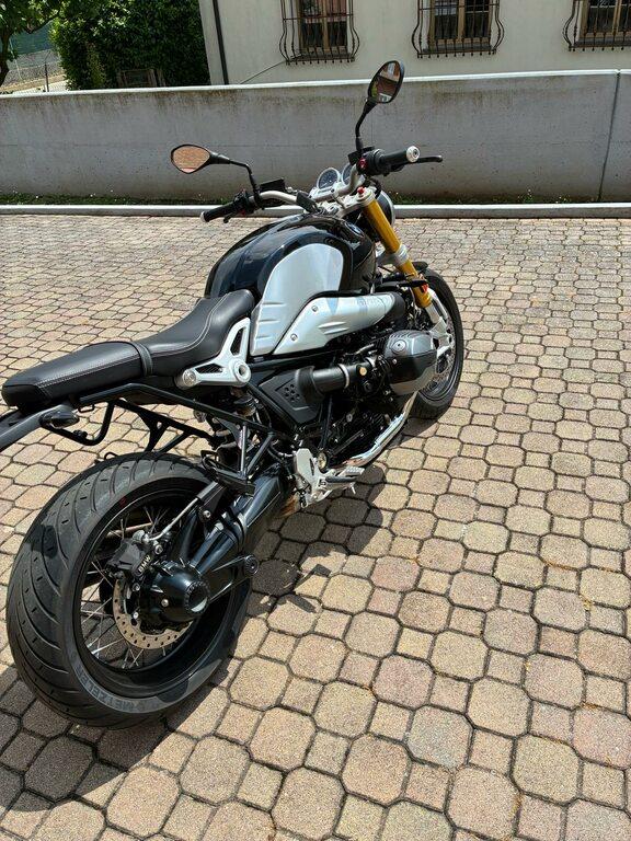 R 1200