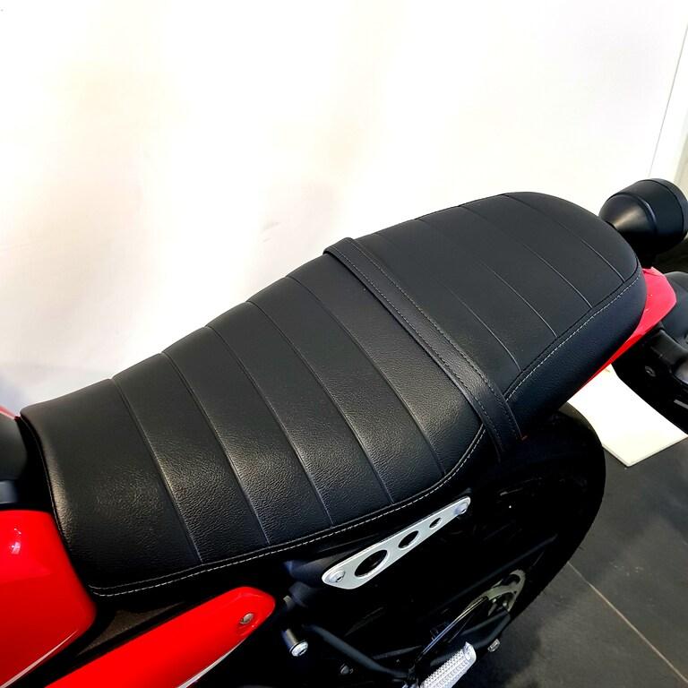 XSR 125
