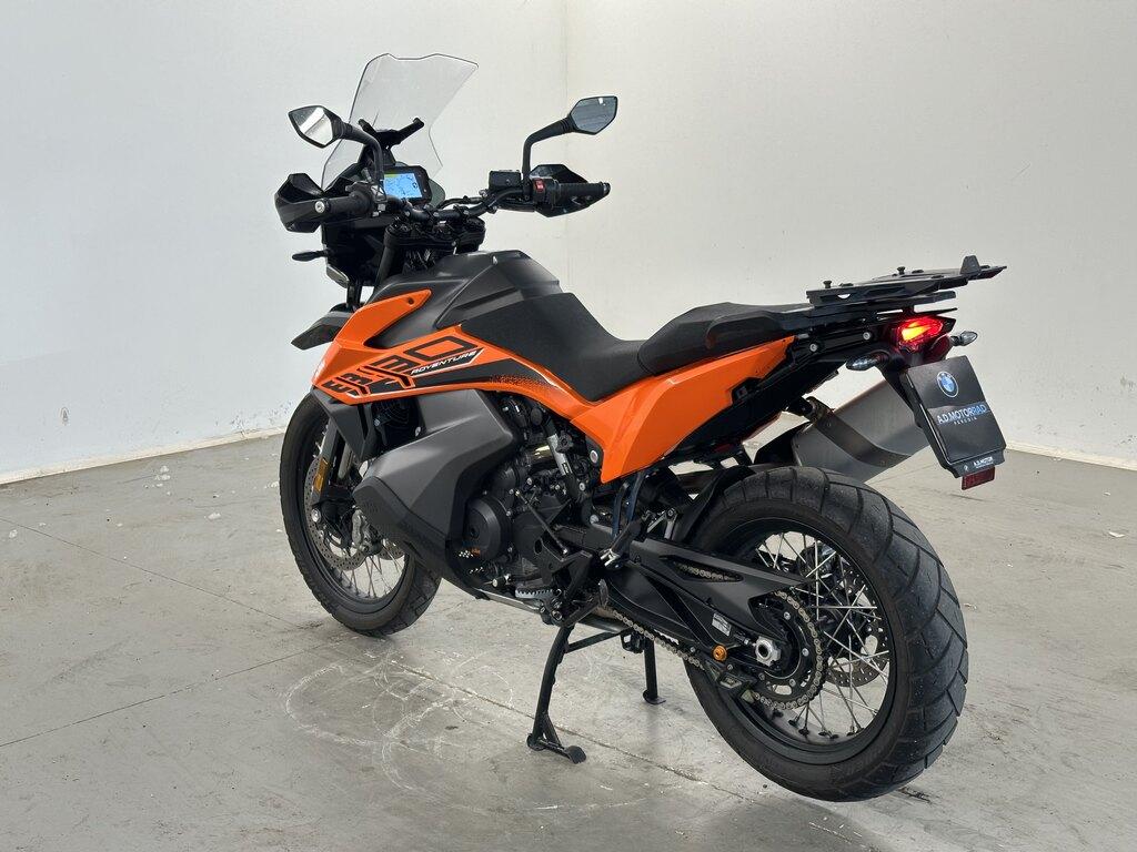 890 ADVENTURE