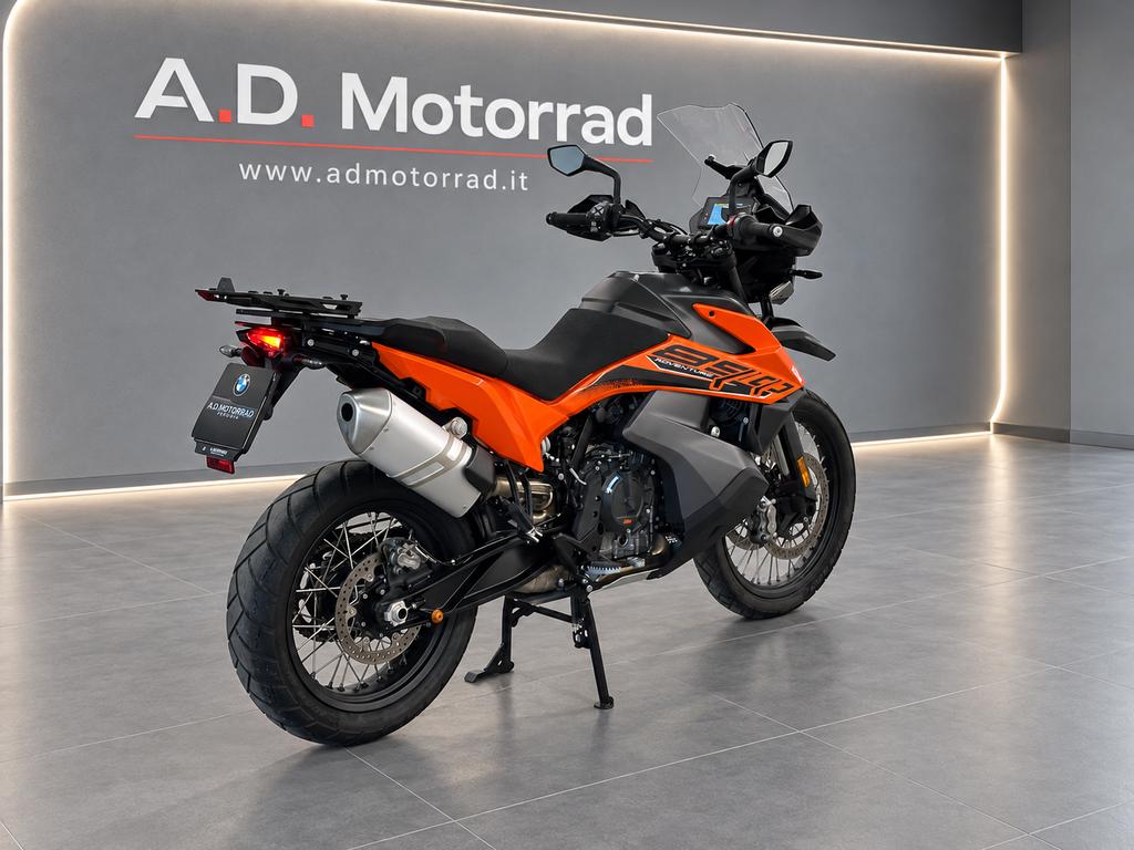 890 ADVENTURE