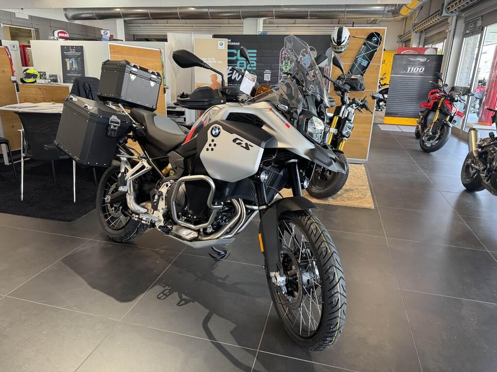 F 900 GS