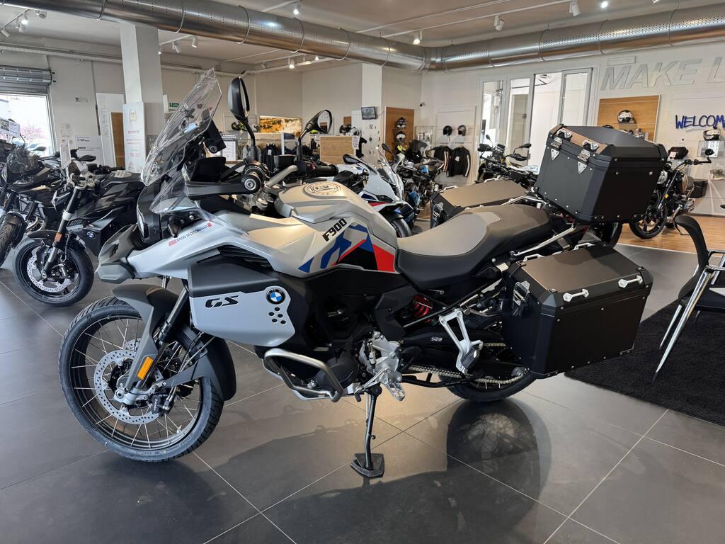 F 900 GS
