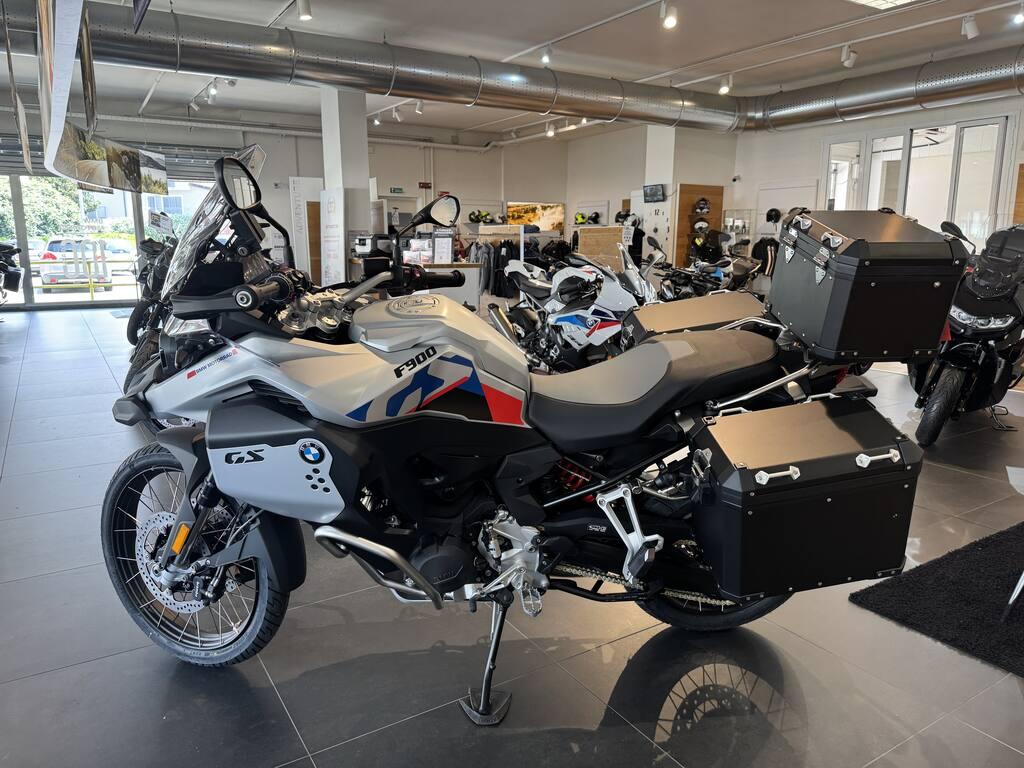 F 900 GS
