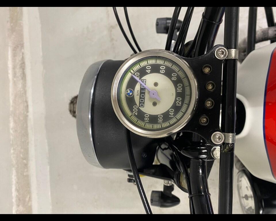 R 80