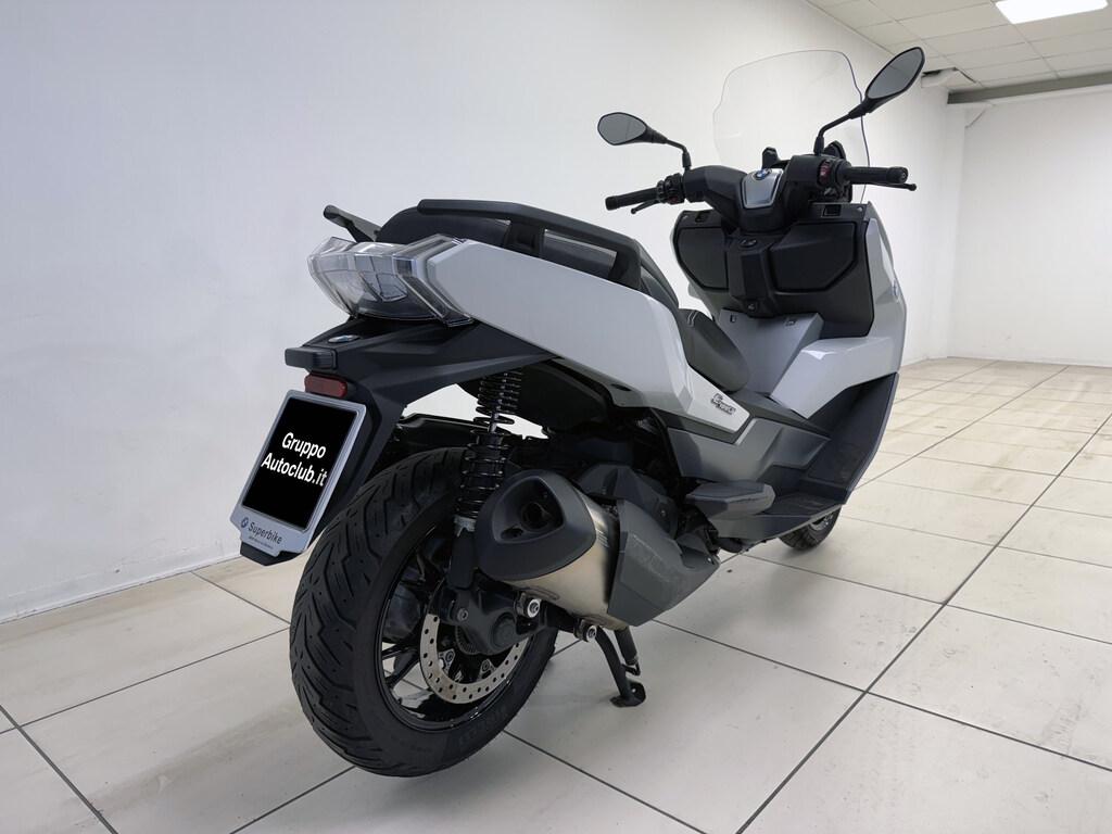 C 400 GT