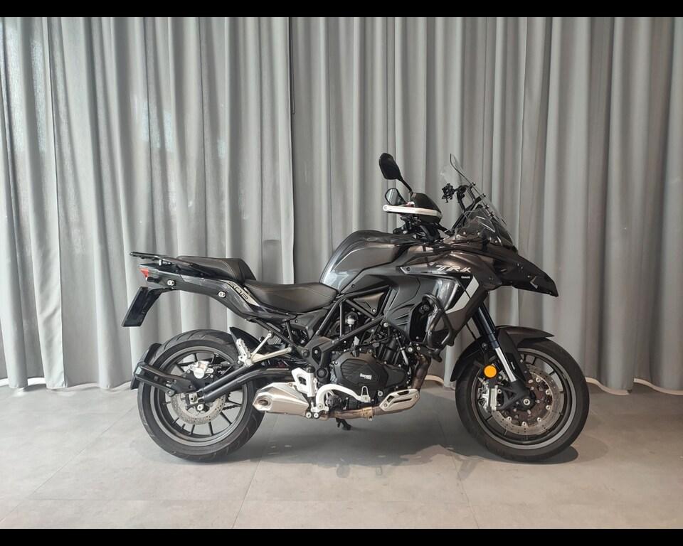 TRK 502