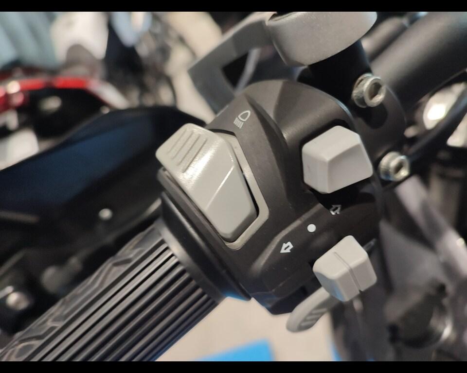 TRK 502