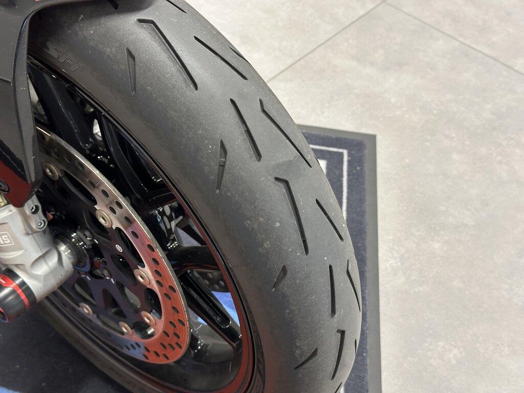 MONSTER 950