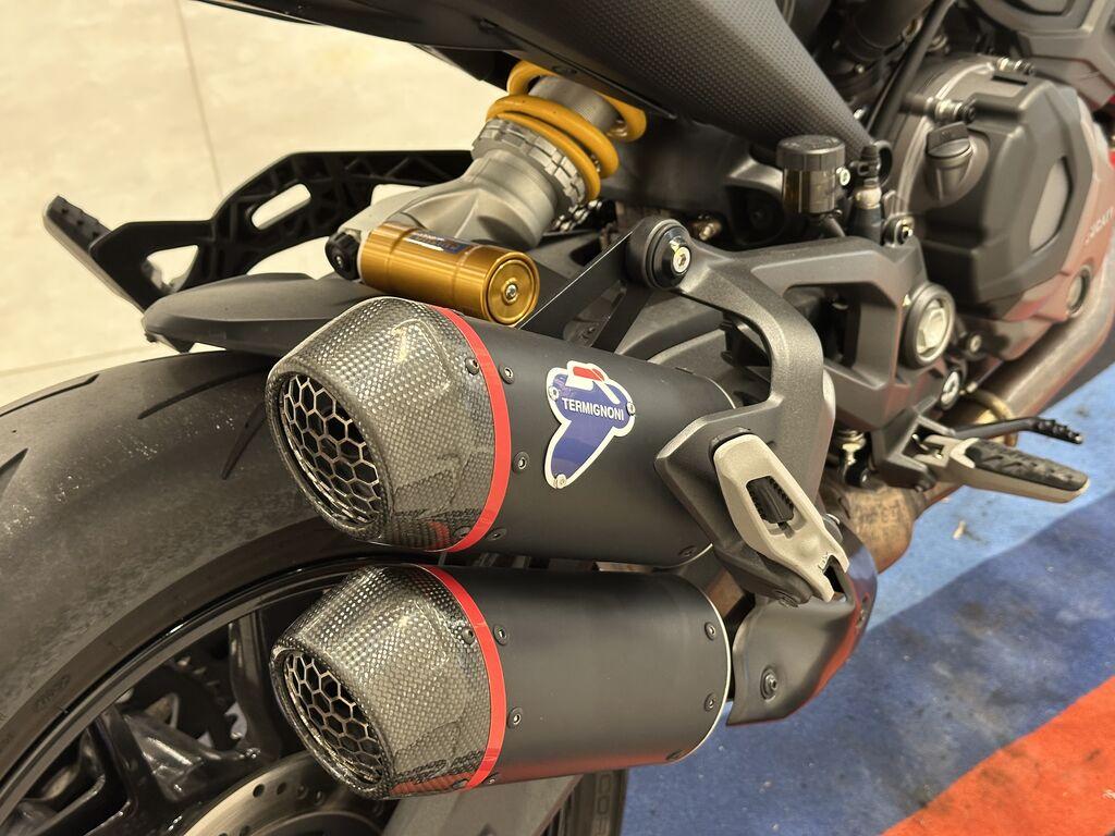 MONSTER 950