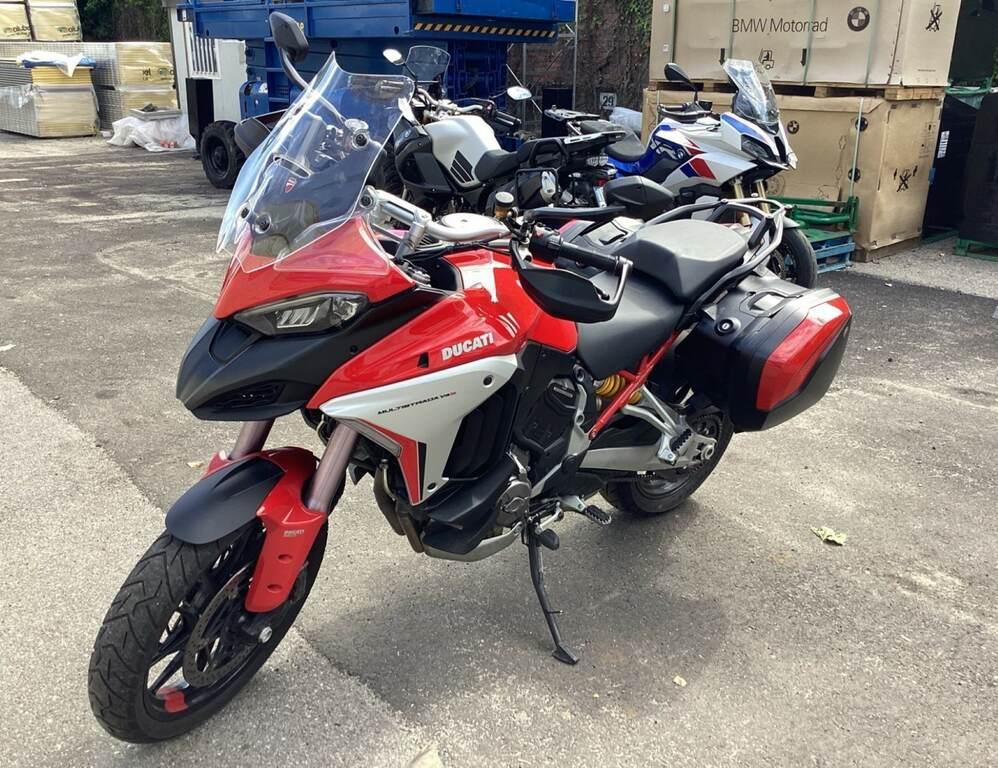 MULTISTRADA V4