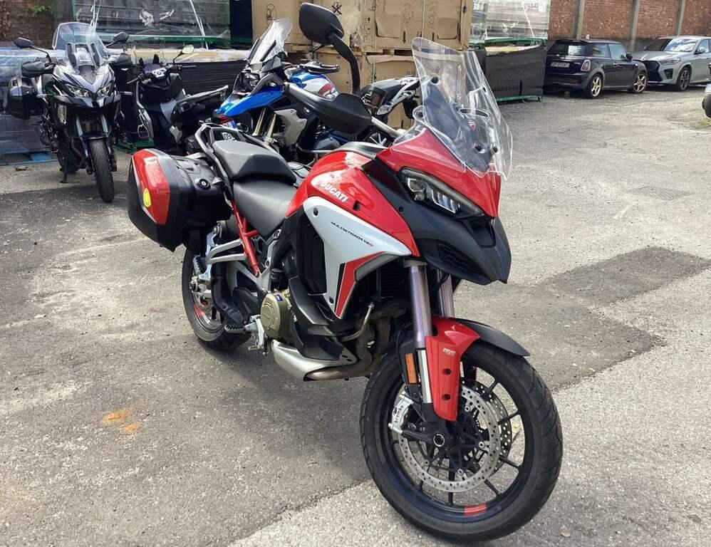 MULTISTRADA V4