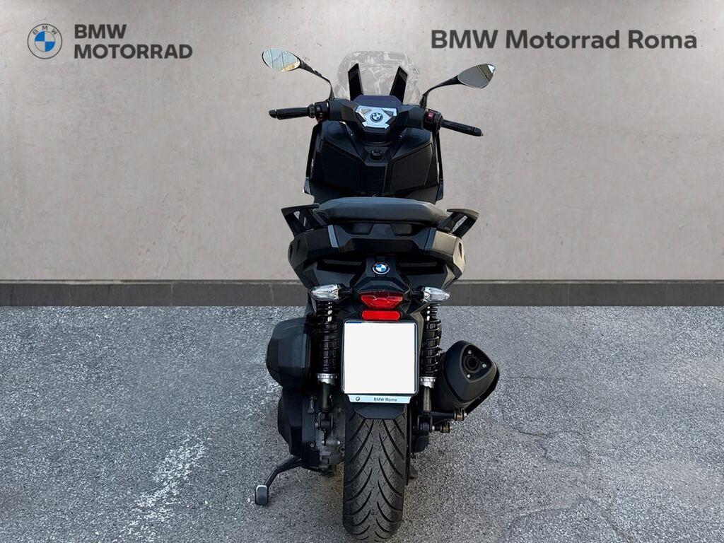 C 400 X