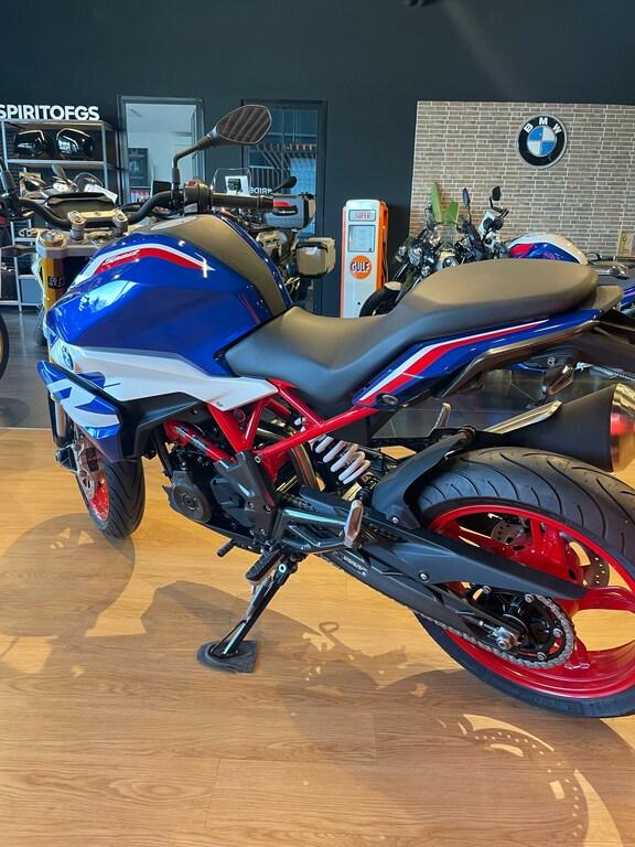 G 310 R