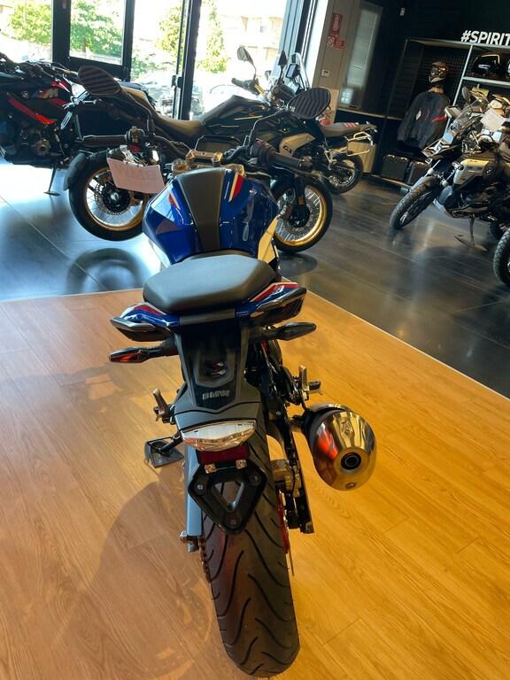 G 310 R