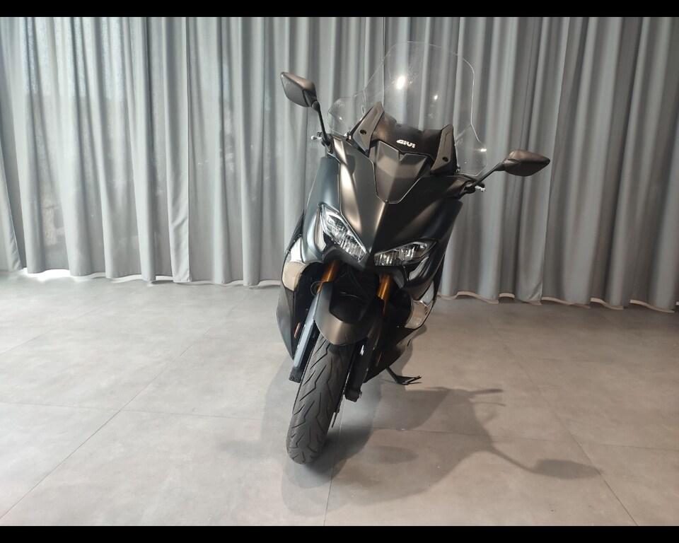 T-MAX 530