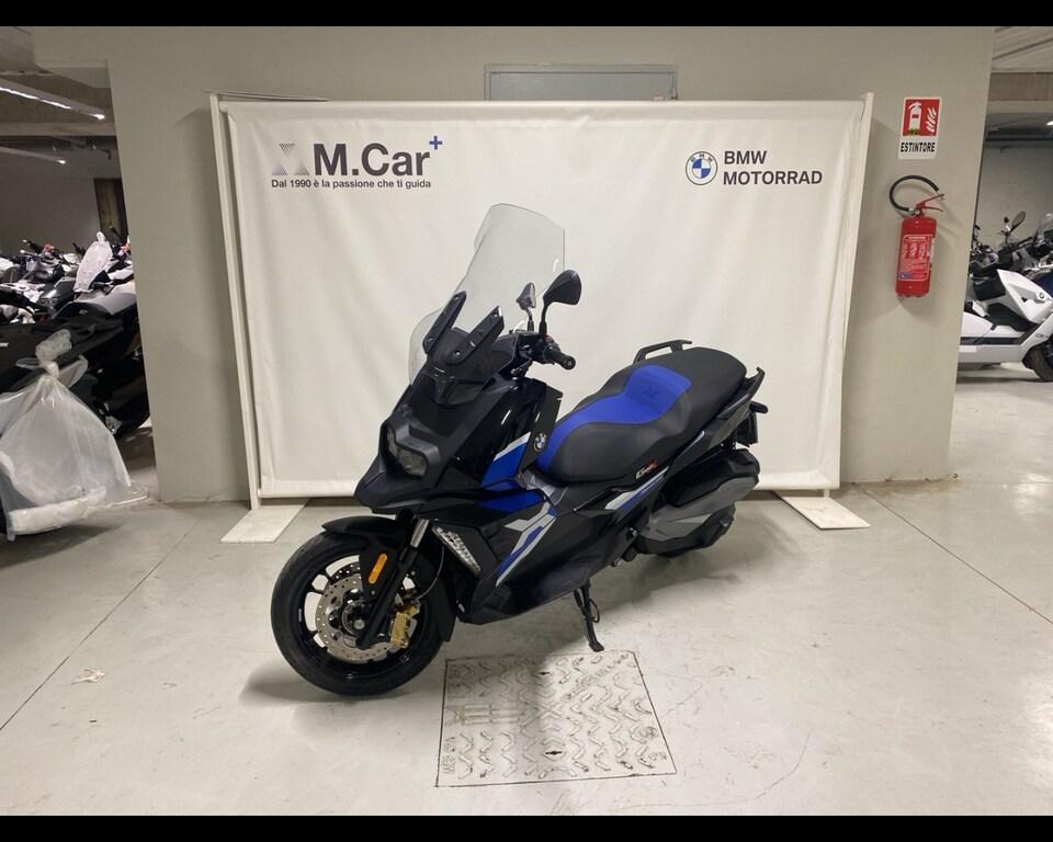 C 400 X