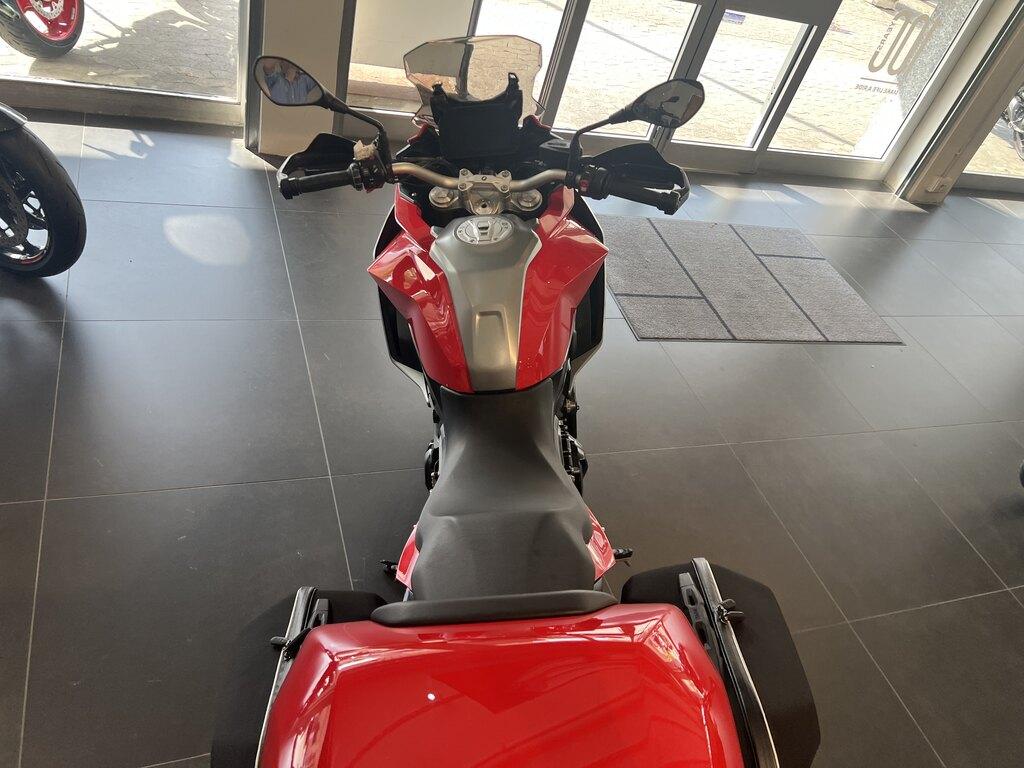 F 900 XR